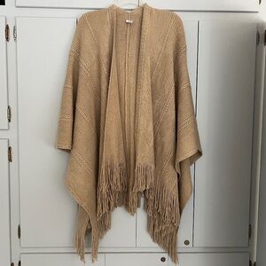 Westloop Beige/Tan Knit Boho Open Front Fringed Poncho Wrap Shawl